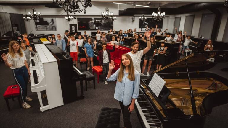 Klavirski projekt glasbene šole EGO Lecta, kot ga še ni bilo